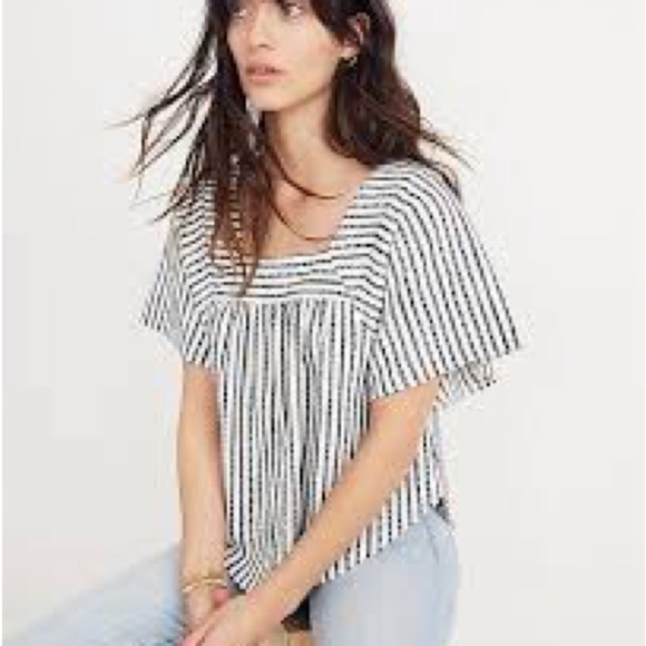 ⭐️Lucky Brand,Slimming,Vertical Striped Black/Cream,Top,Pull-Over,Size L - Picture 1 of 12